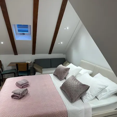 La Casa Di Varos & Free Parking Available P&r * Split