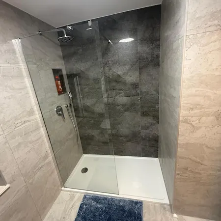 La Casa Di Varos & Free Parking Available P&r Appartement Split