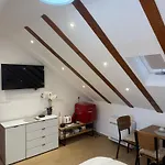 La Casa Di Varos Old Town Apartamento Split