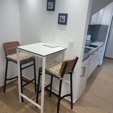 La Casa Di Varos & Free Parking Available P&r Lägenhet Split